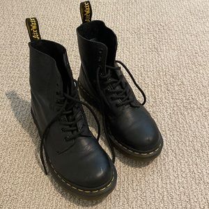 Dr. Martens Pascal Boot- size 7